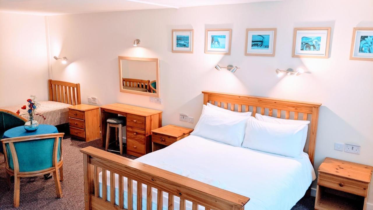 Ivybridge Guesthouse Fishguard Exteriör bild