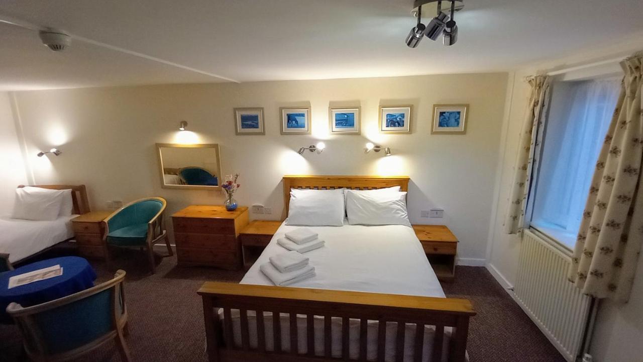 Ivybridge Guesthouse Fishguard Exteriör bild