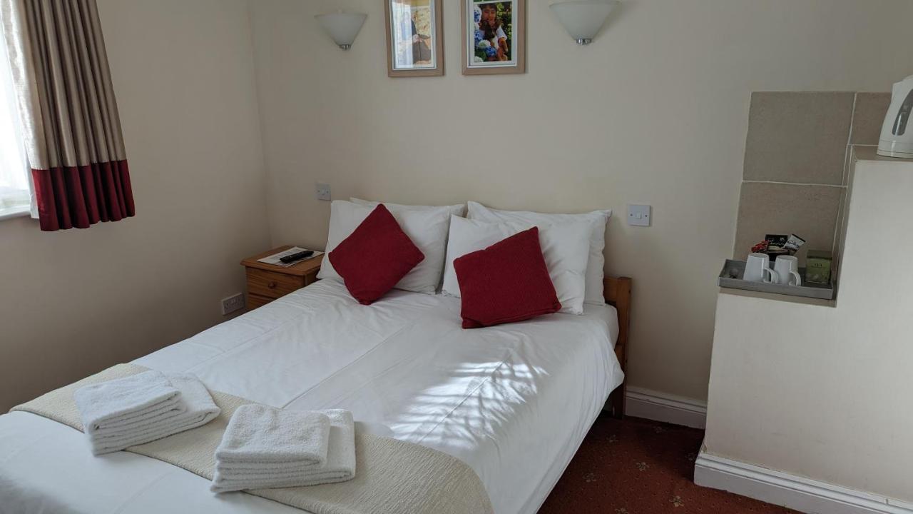 Ivybridge Guesthouse Fishguard Exteriör bild
