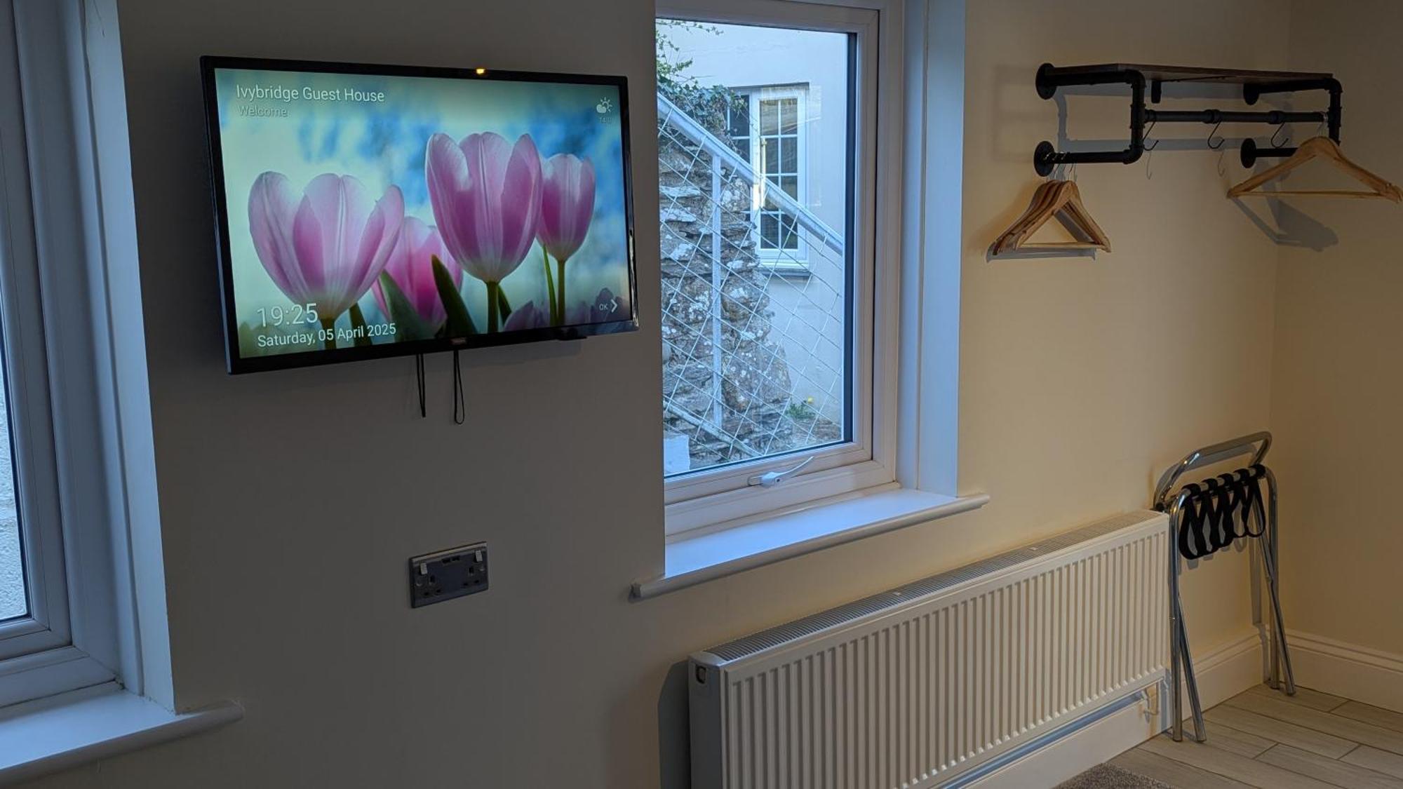 Ivybridge Guesthouse Fishguard Exteriör bild
