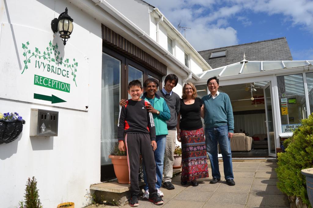 Ivybridge Guesthouse Fishguard Exteriör bild