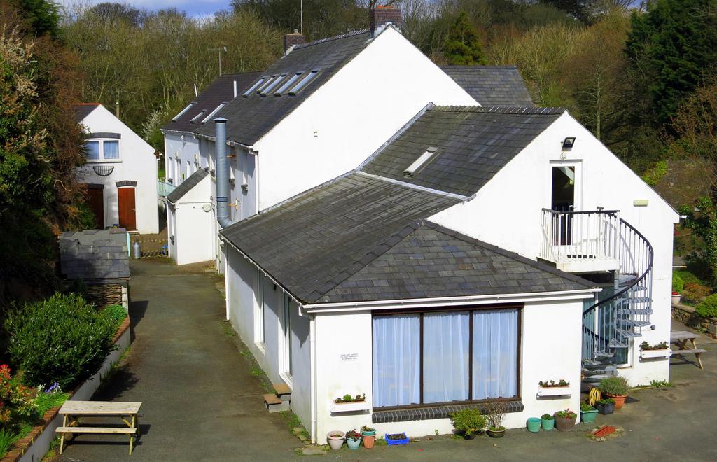 Ivybridge Guesthouse Fishguard Exteriör bild